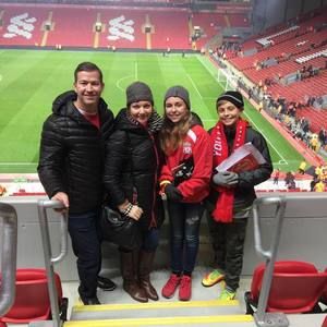 Meet your Posher, Shawn